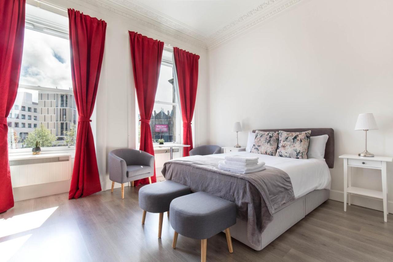Modern Studio Apartment In Prime Central Location 爱丁堡 外观 照片